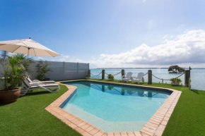Гостиница Moreton Bay Beach Lodge  Кливленд